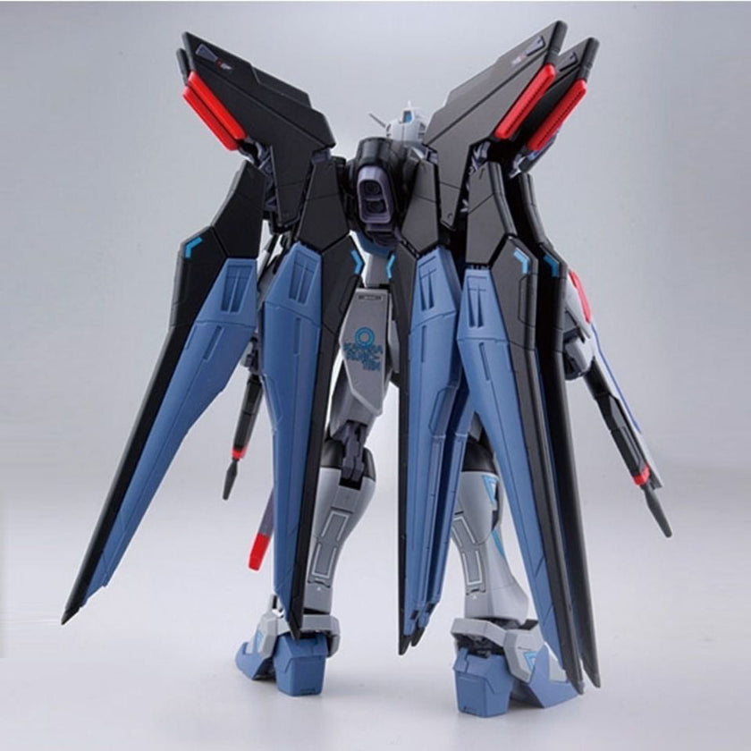 Bandai Limited MG Strike Freedom Gundam [Mechanic Designer Kunio Okawara Exhibition Ver.]