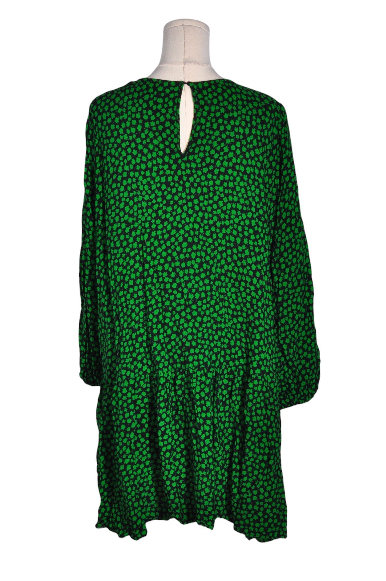 H&M Women Drop Waist Dresses Regular fit in Green - XL