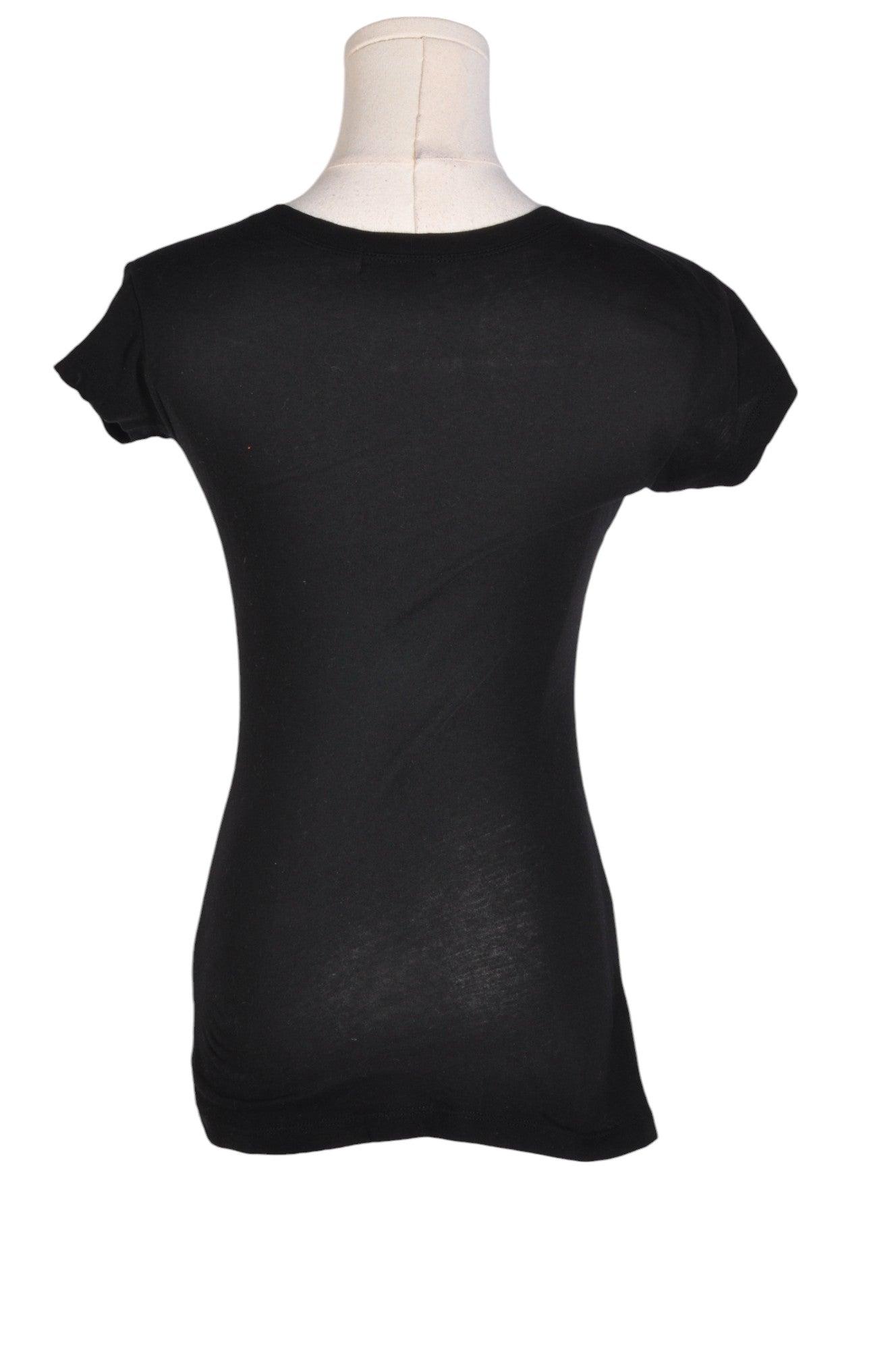 GUESS Women T-Shirts Regular fit in Black - XS