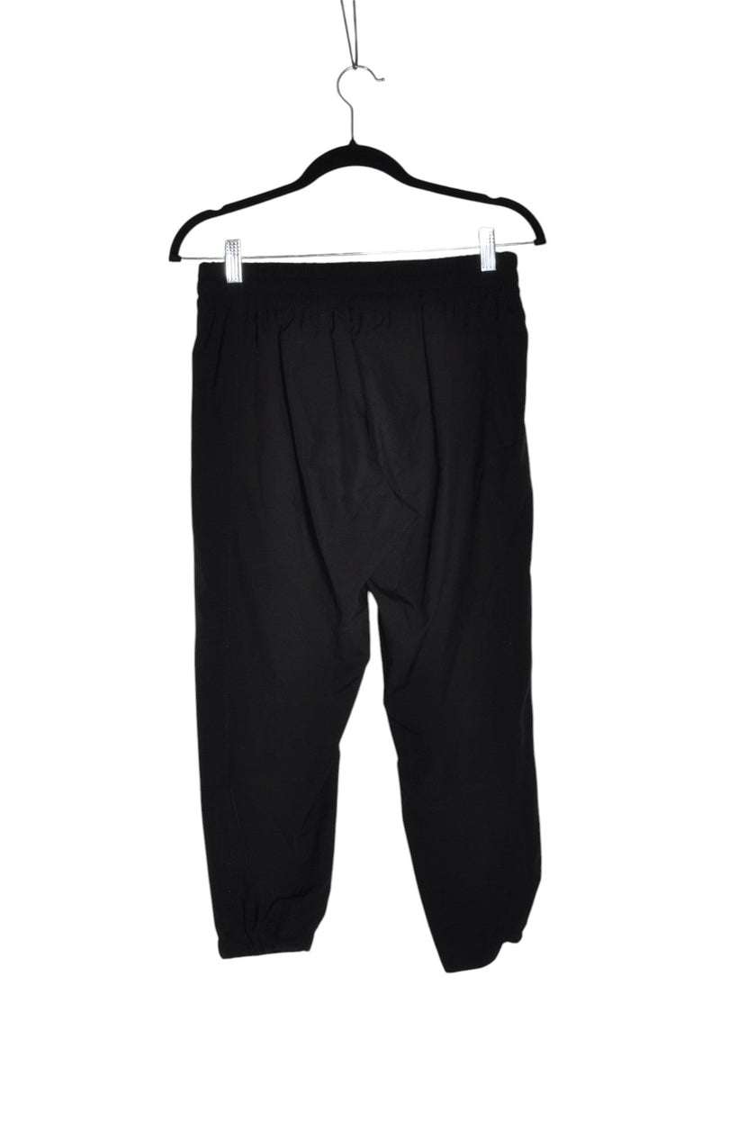 APANA Women Capri Pants Regular fit in Black - S