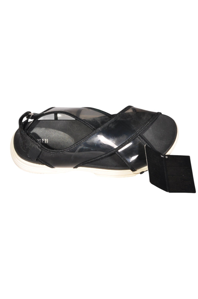 FOREVER 21 Women Sandals Regular fit in Black - 8