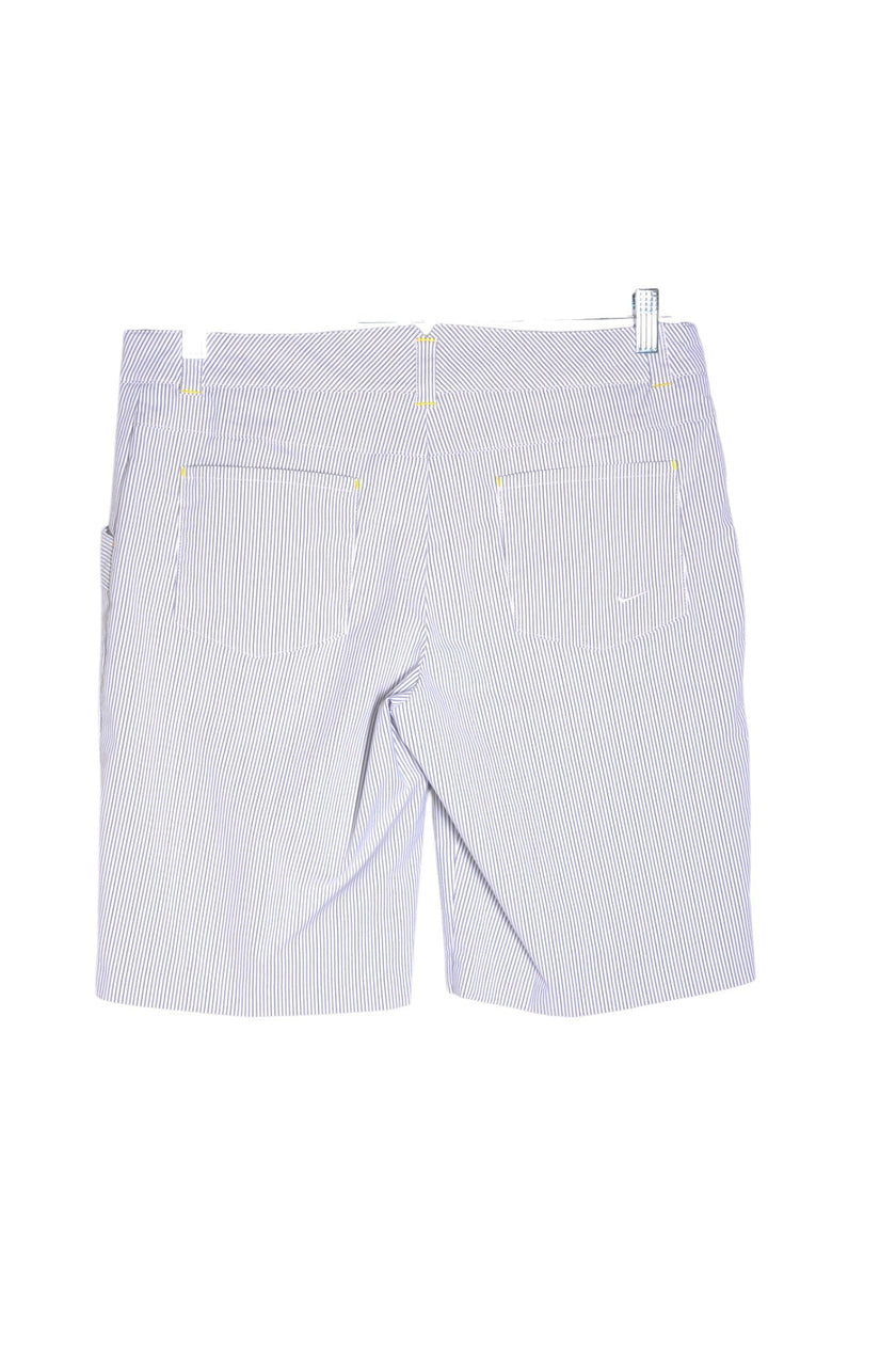 NIKE Women Classic Shorts Regular fit in White - 10