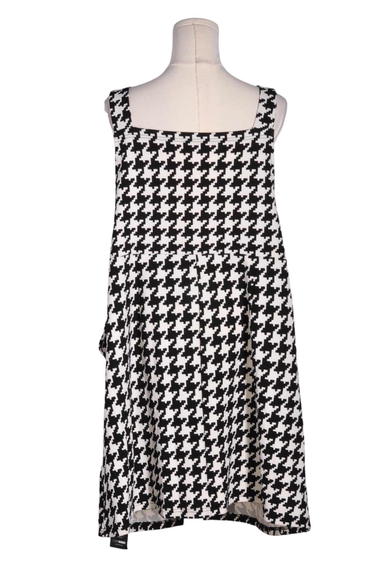 SHEIN Women Drop Waist Dresses Regular fit in White - 22