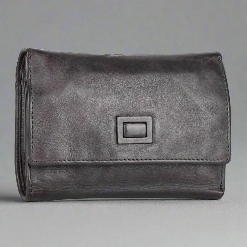MET Women's Square Tab Leather Wallet