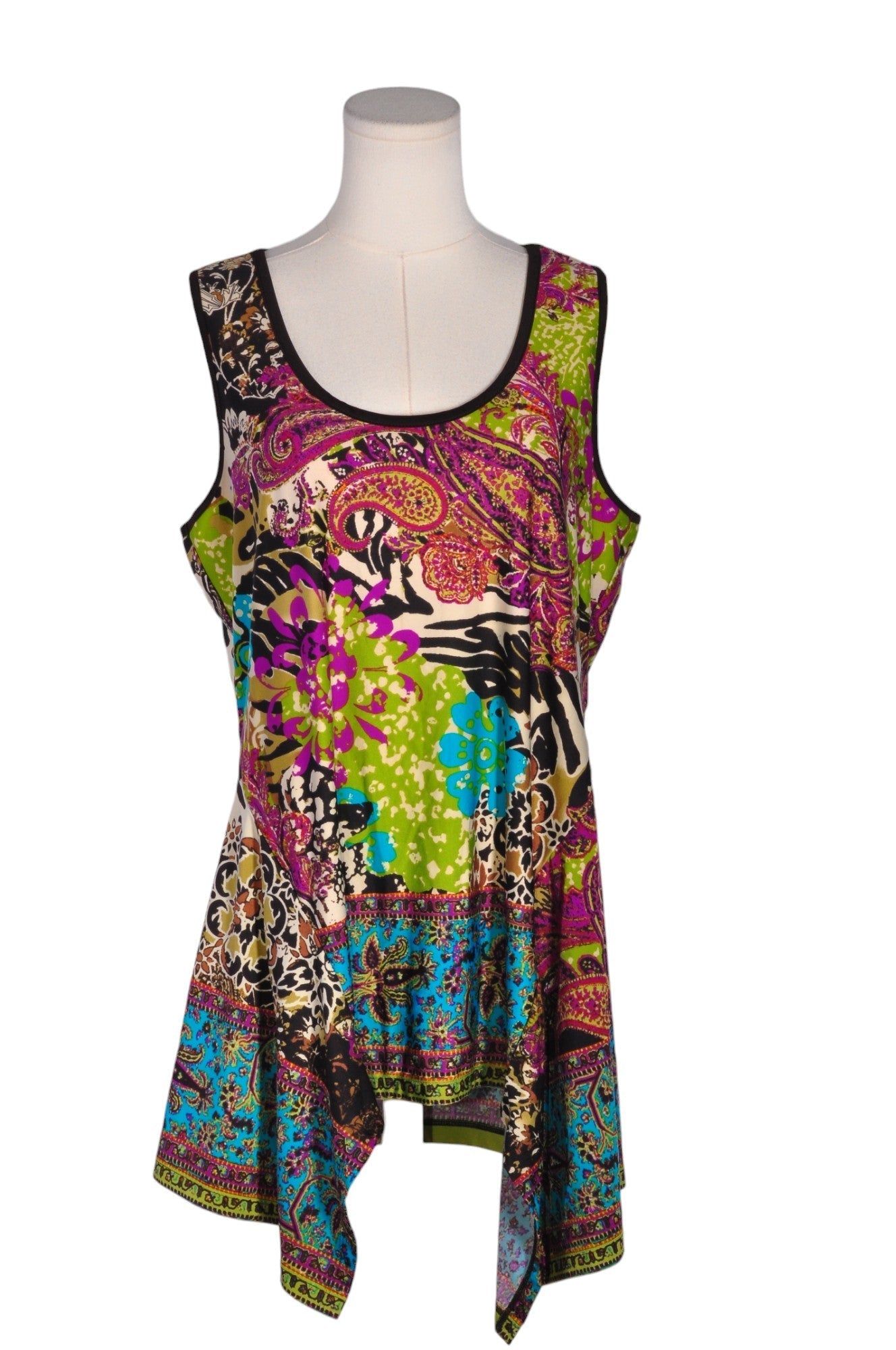 ECI Women Tank Tops Regular fit in Green - L