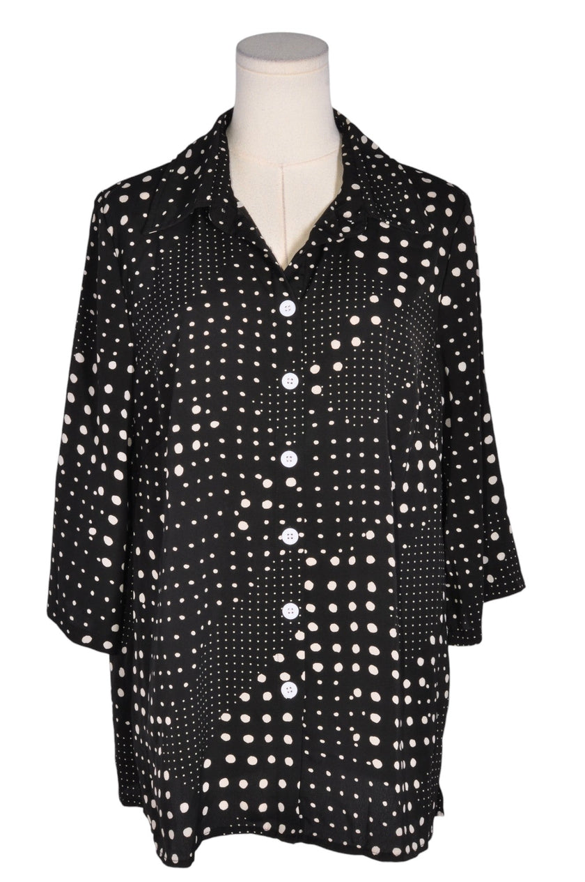 BLOOM CHIC Women Button Down Tops Regular fit in Black - 10