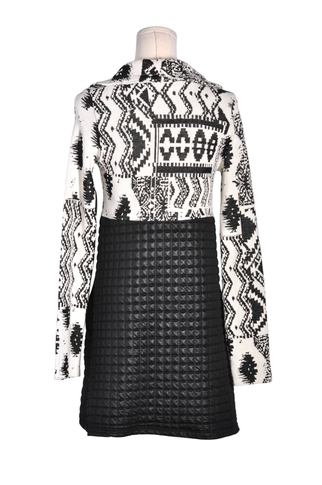 KOLLONTAI Women Midi Dresses Regular fit in Black - M