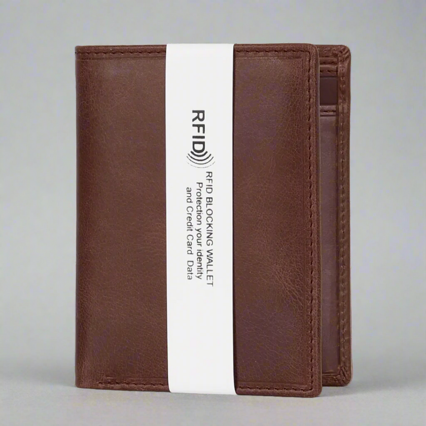 MET Men’s Upright Leather Wallet
