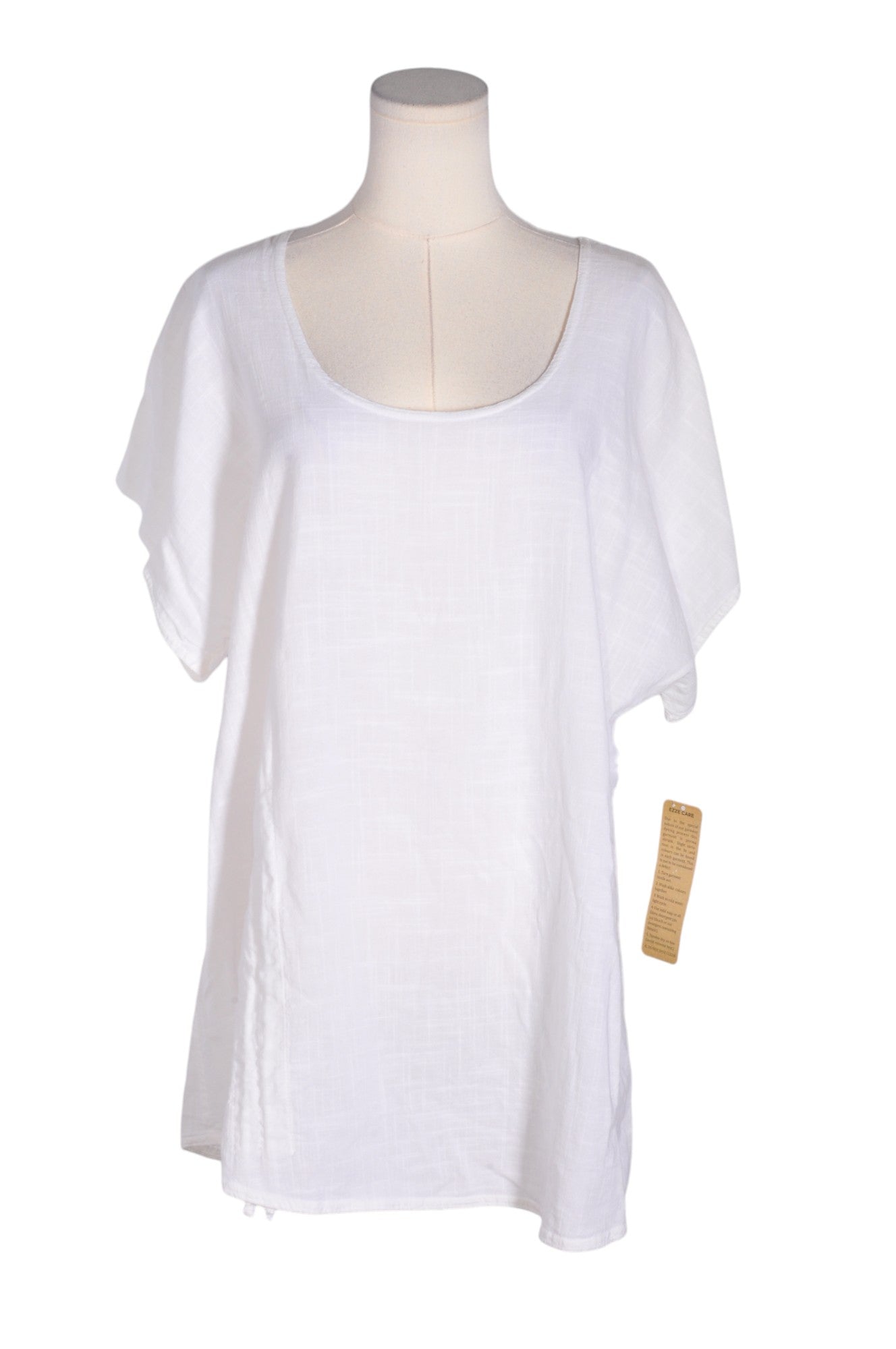 EZZE WEAR Women T-Shirts Regular fit in White - XL