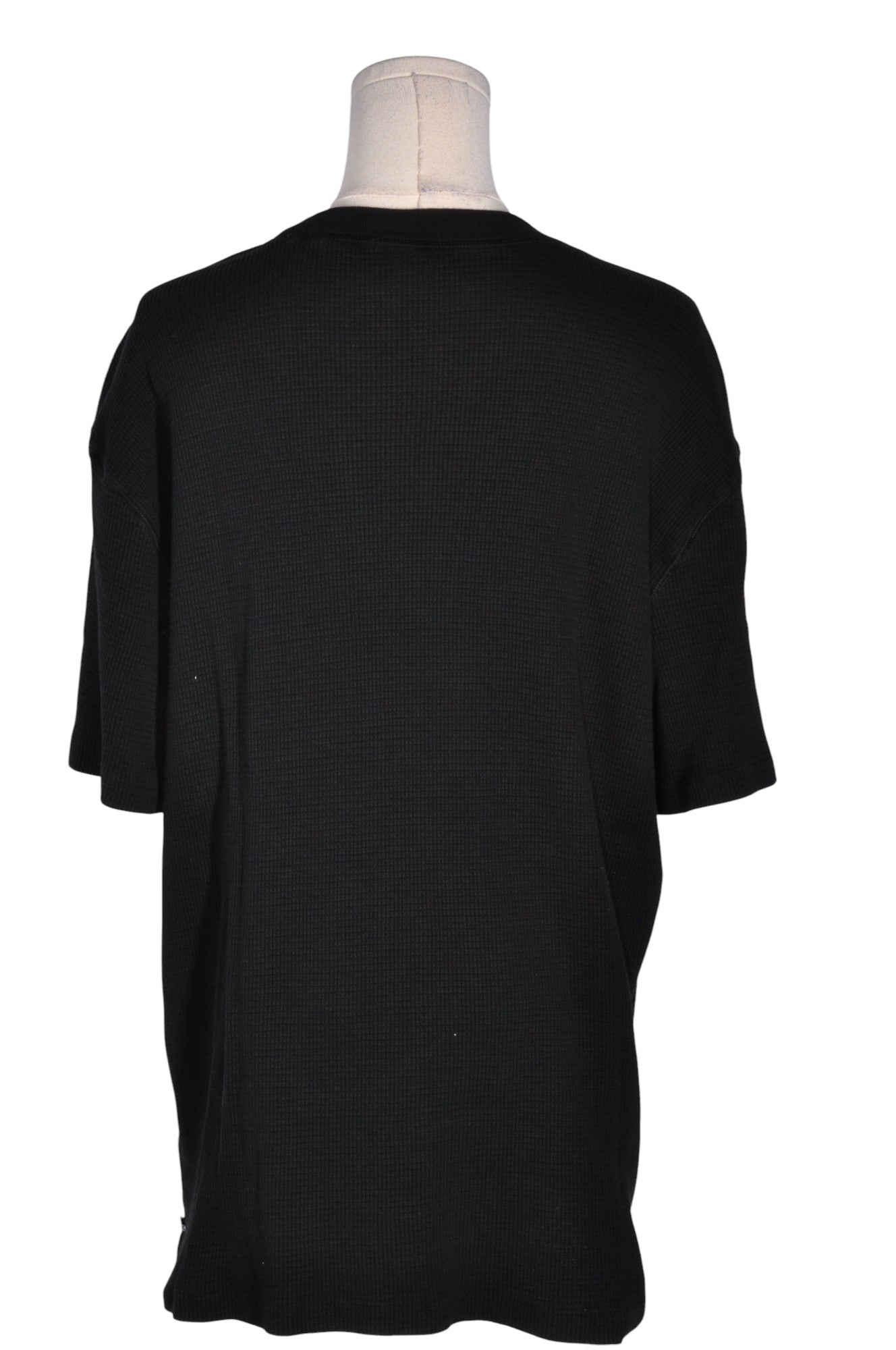 TNA Women T-Shirts Regular fit in Black - L