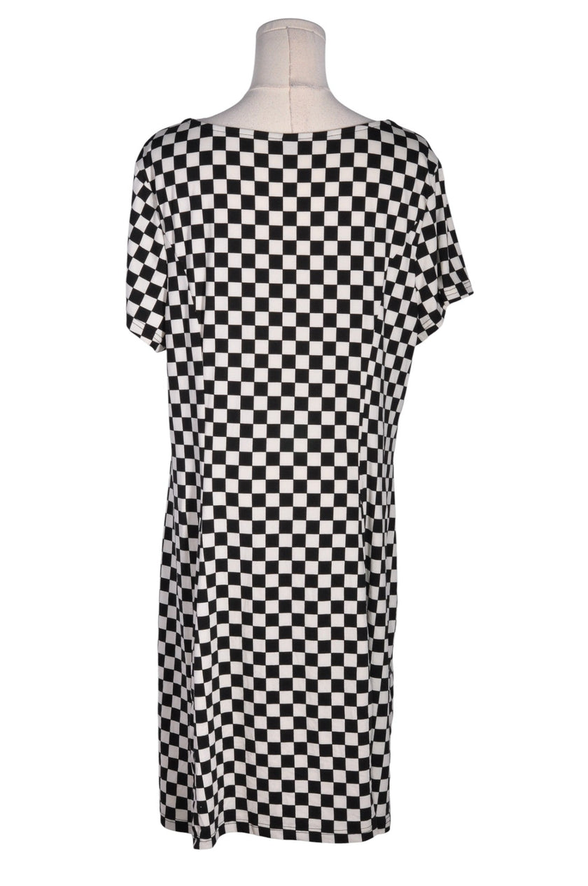 SHEIN Women A-Line Dresses Regular fit in Black - 2XL