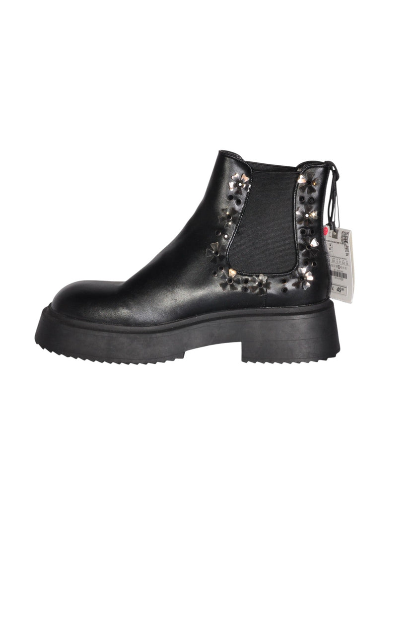 ZARA Women Boots Regular fit in Black - 39