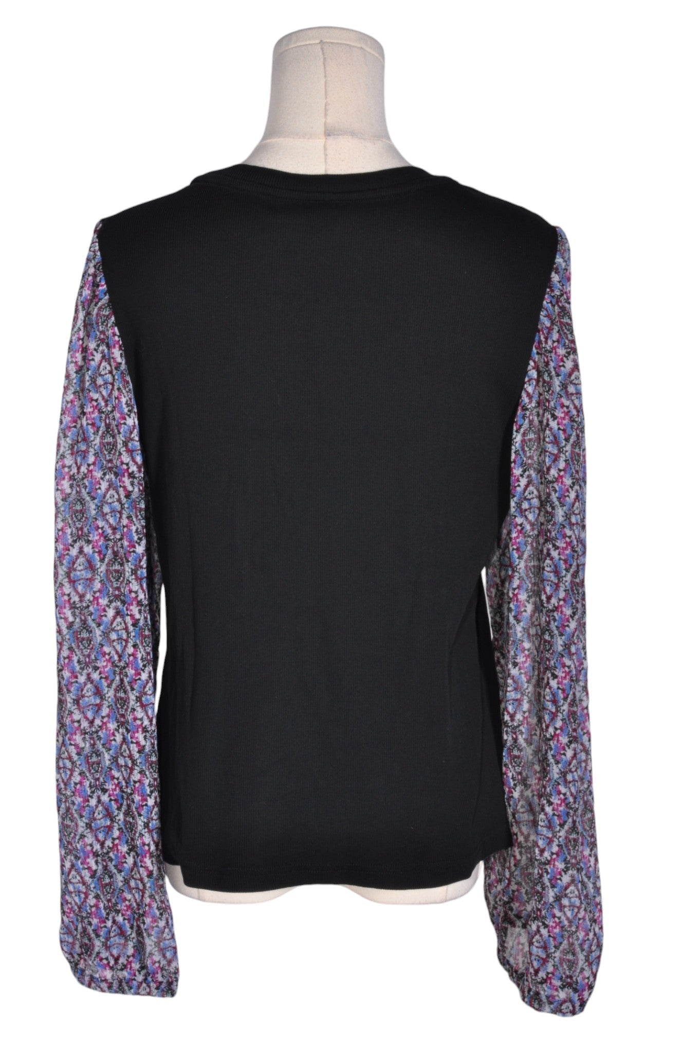 NORTHERN REFLECTIONS Women T-Shirts Regular fit in Black - L
