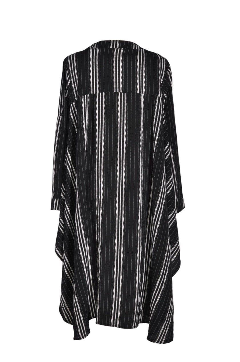 UNBRANDED Women Blouses Regular fit in Black - L