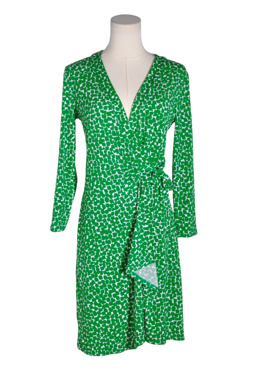 BCBG MAX AZRIA Women Wrap Dresses Regular fit in Green - S