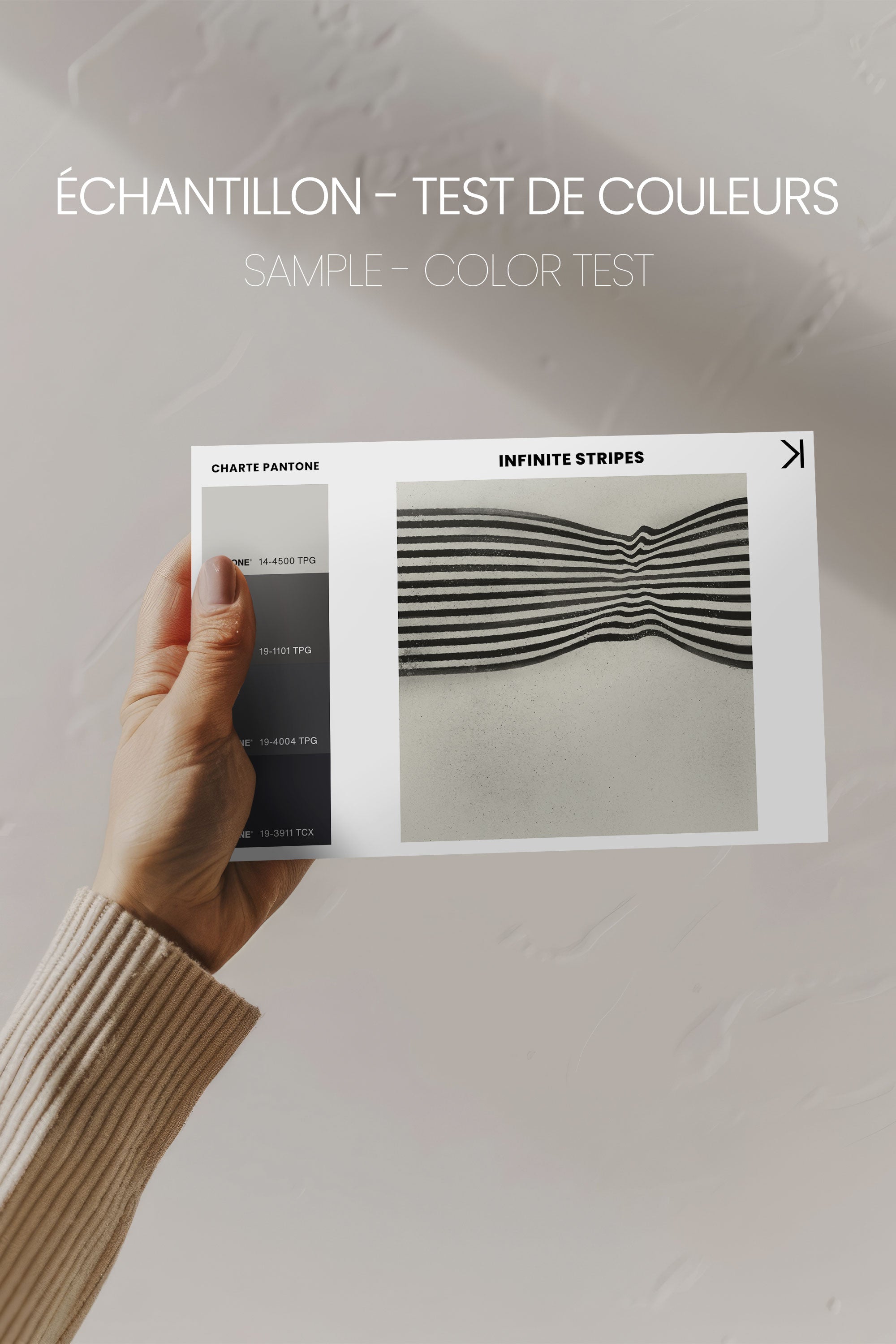 INFINITE STRIPES, Oeuvre sur toile étirée