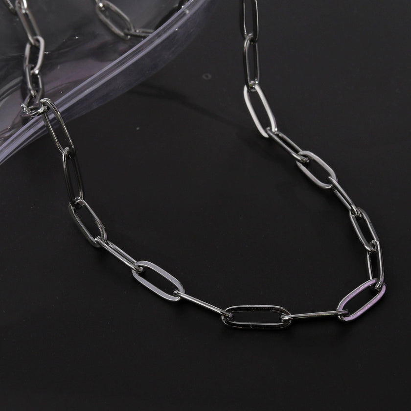 Collier en chaîne à maillons en forme de trombone, argenté, PALERMO Essential.