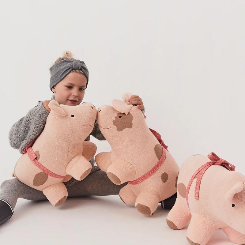 Darling - Sofie The Pig