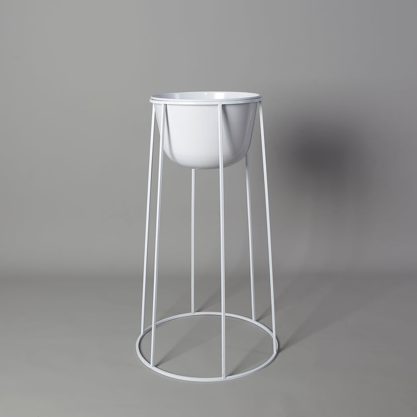 Nura White Raised Metal Pot Planter 2.5’