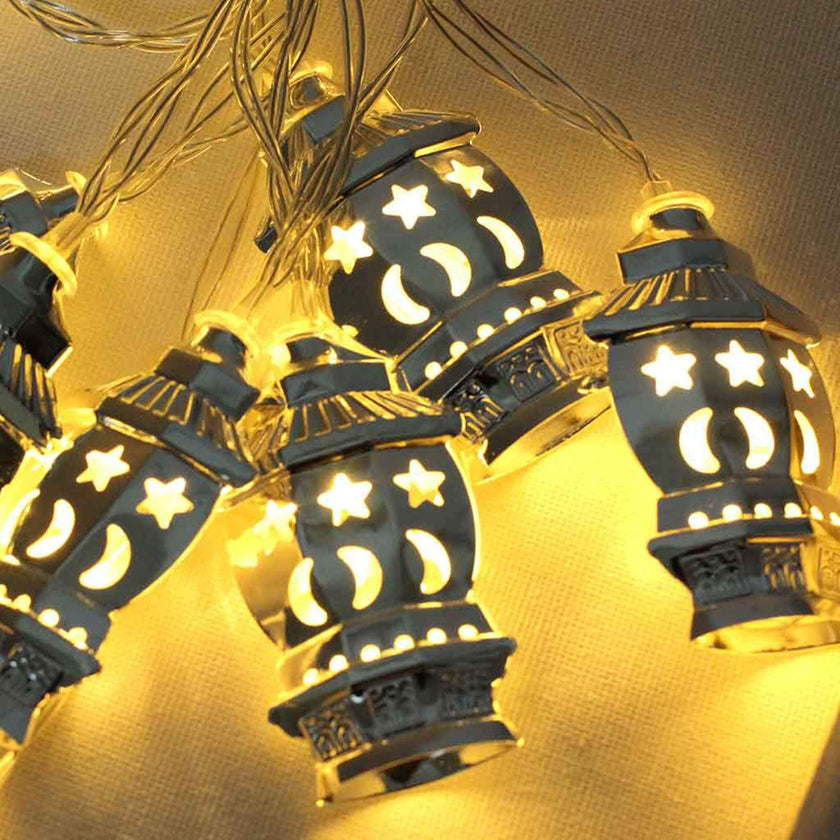 Lanterns with stars and crescents Lights String