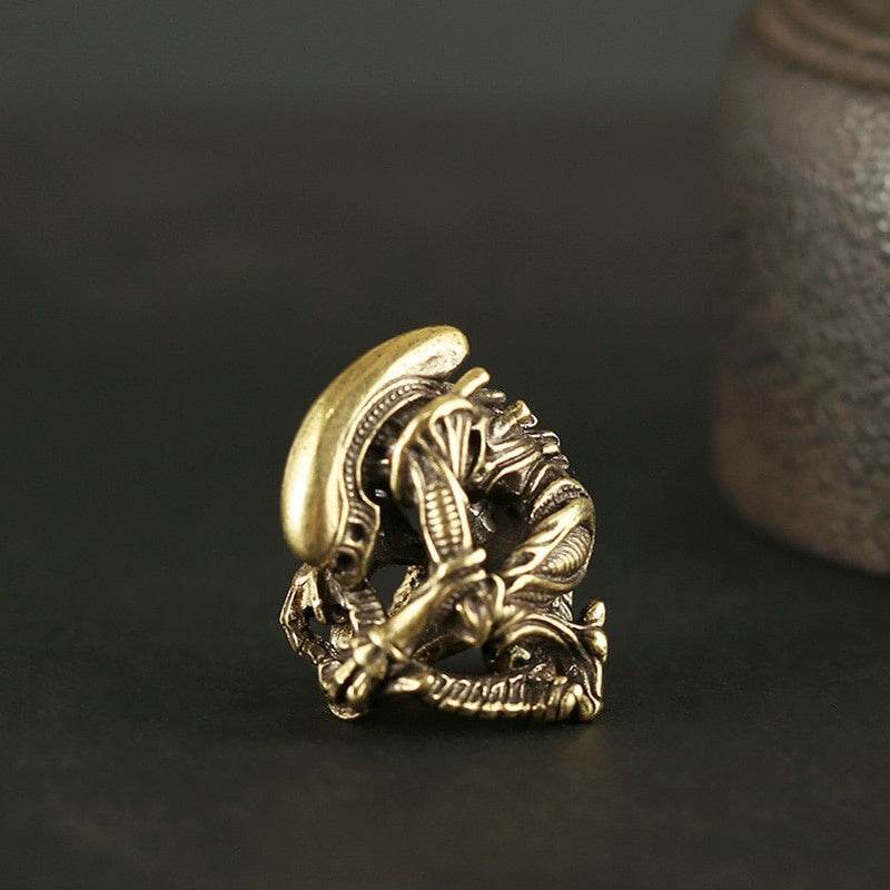 1 Pc Exquisite Antique Brass Chinese God Of Wealth Ornament - Attracts Abundance And Good Fortune With Powerful Fengshui Energy, Hand-Sculpted For Harmonious Balance - Ideal For Home, Office, Or Deskt