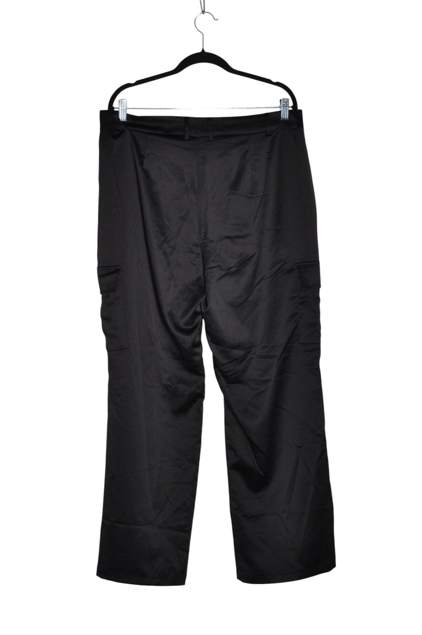 BLACK TAPE Women Cargo Pants Regular fit in Black - XL