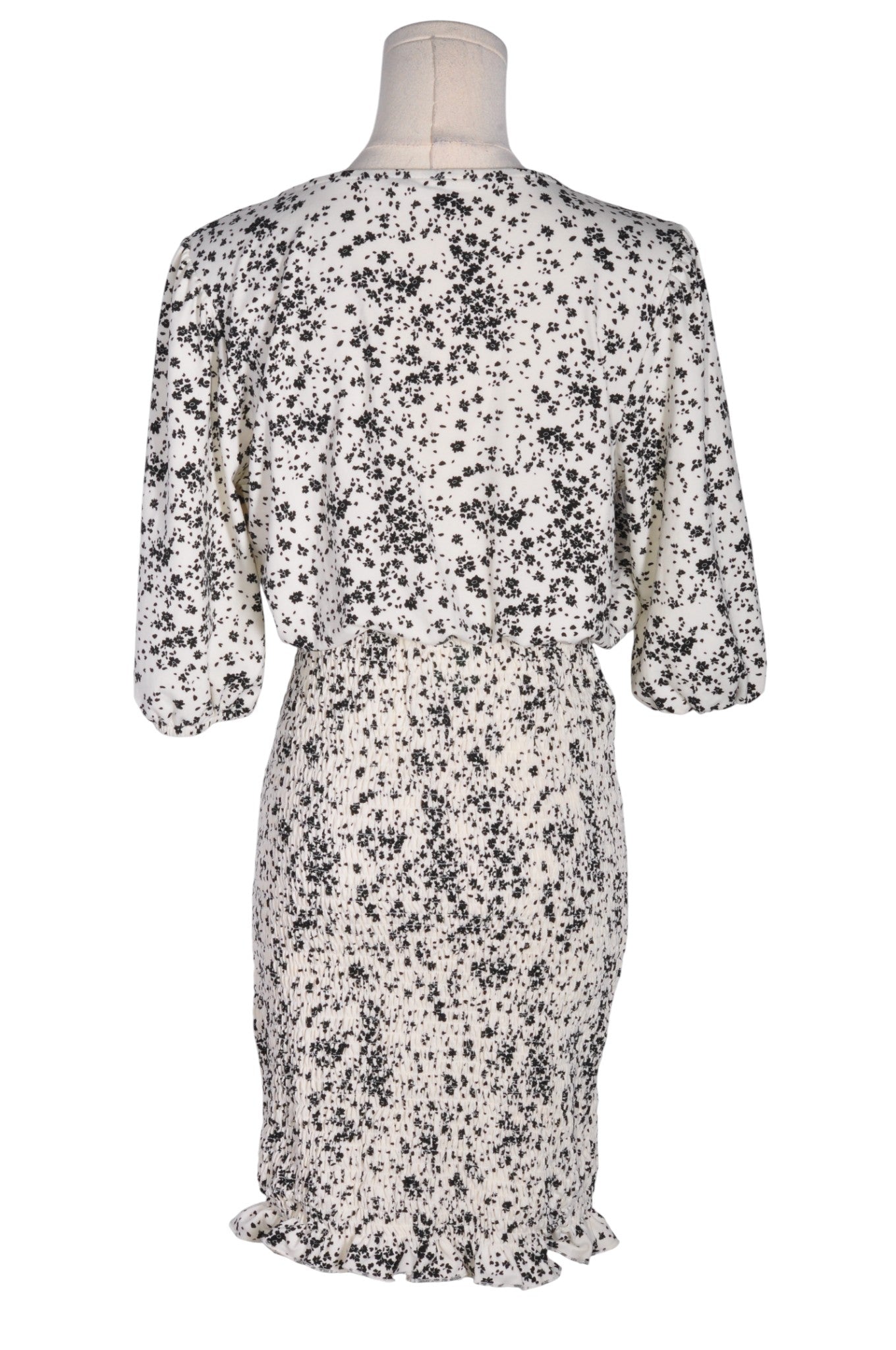 REVAMPED Women Fit & Flare Dresses Regular fit in White - S