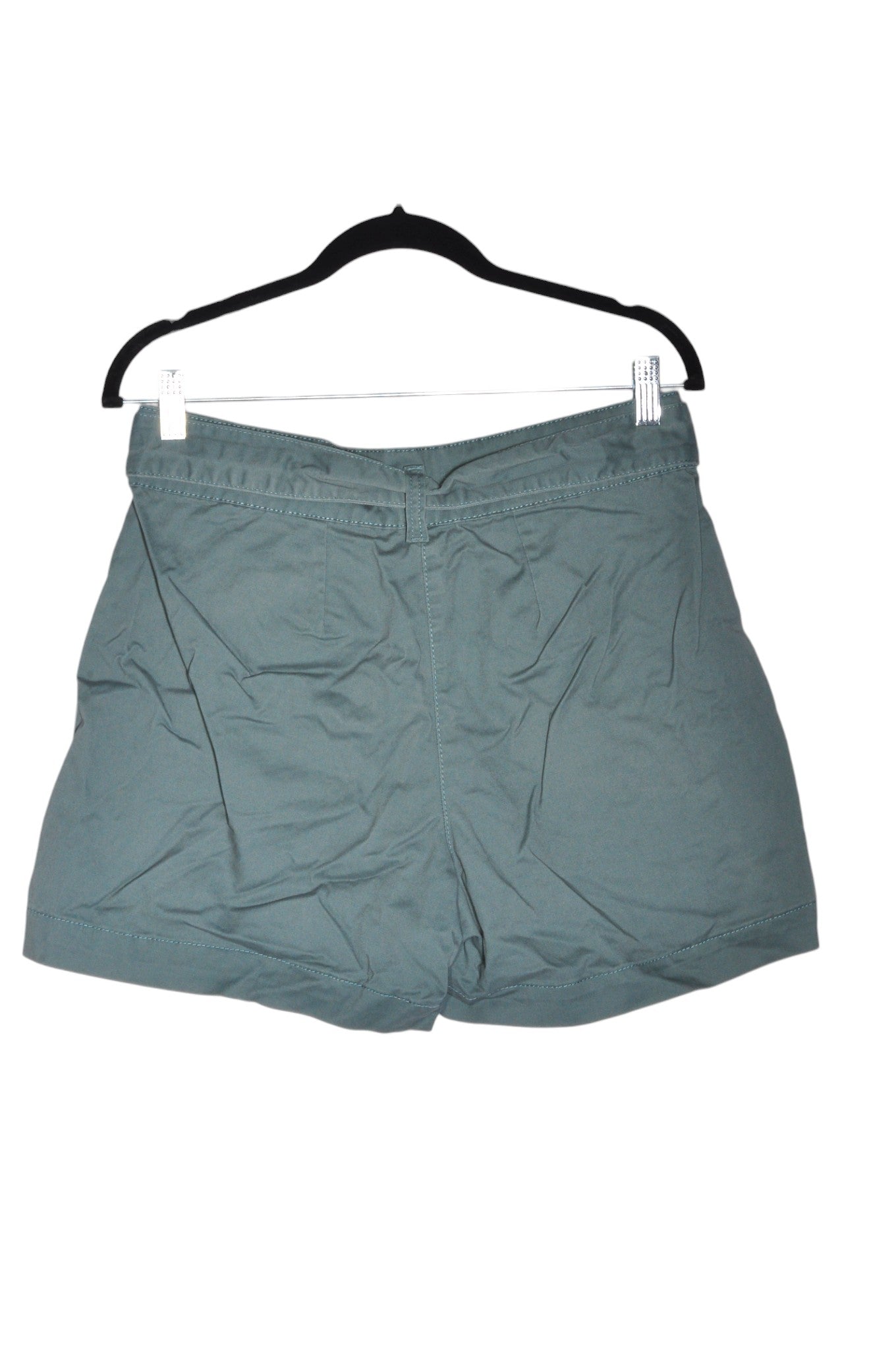 BLUMIND Women Classic Shorts Regular fit in Green - 28