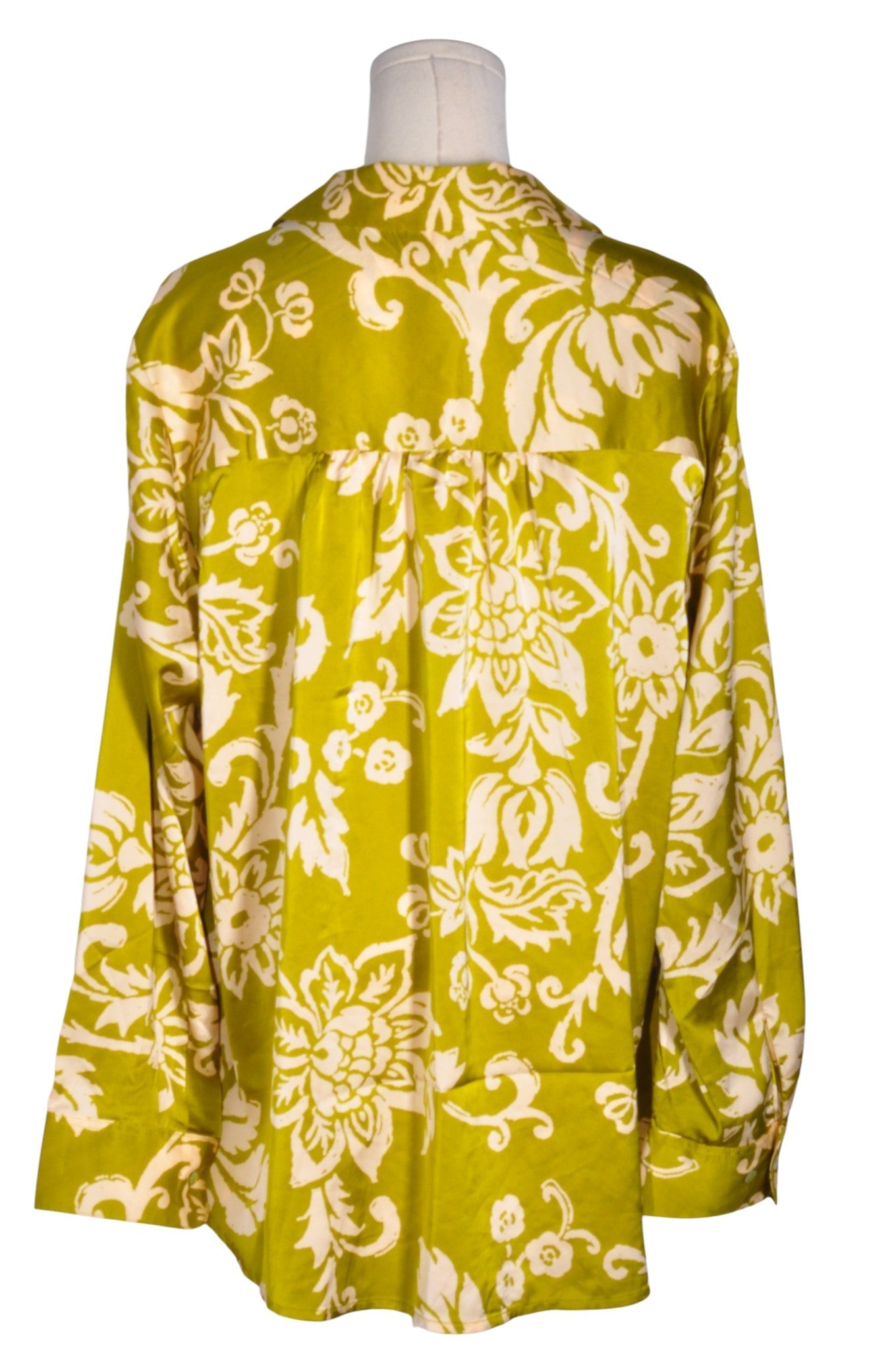 HAVER Women Button Down Tops Regular fit in Green - 1X