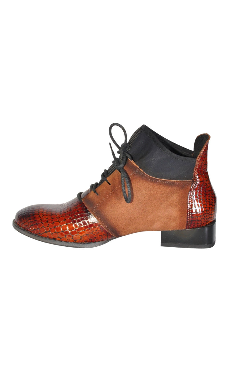 MACIEJKA Women Boots Regular fit in Red - 39