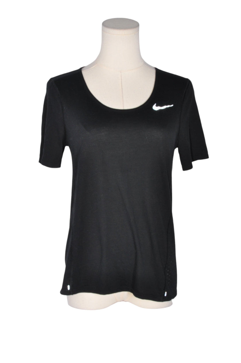 NIKE Women Activewear Tops Regular fit in Black - S