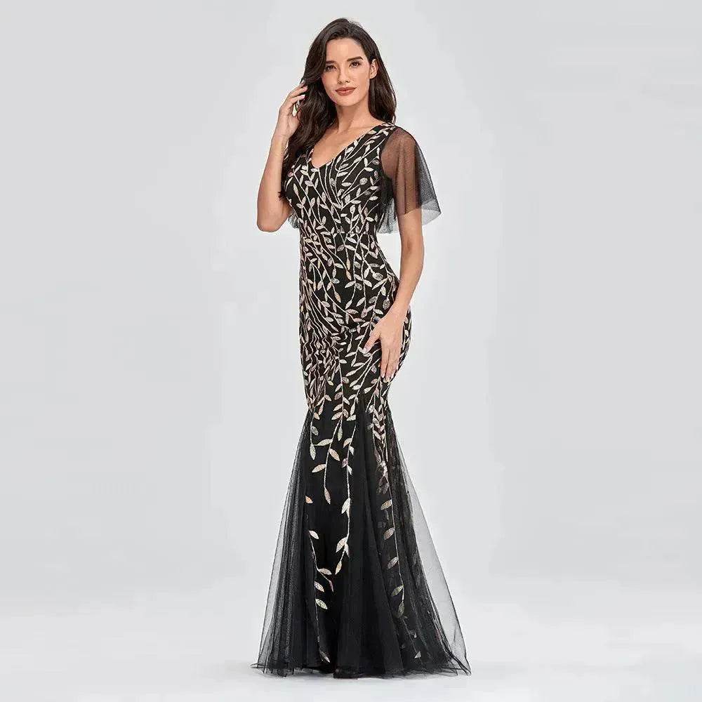 Women's Elegant Black Embroidered Evening Dress – Formal Party Gown for Weddings & Special Occasions