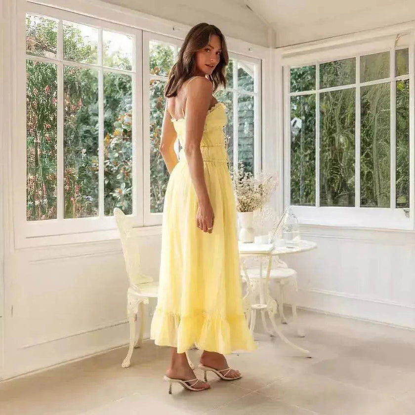 2025 Summer Suspender Spaghetti Strap Long Dresses With Bow Pleat Design Fashion Sweet Bow Beach Dress For Womens Clothing