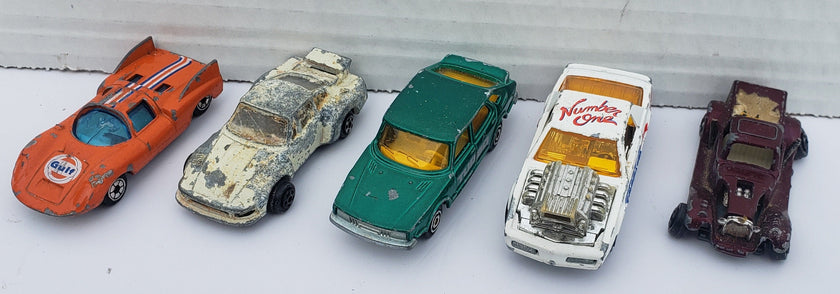 Hot Wheels Speed Racer Case with 5 Cars