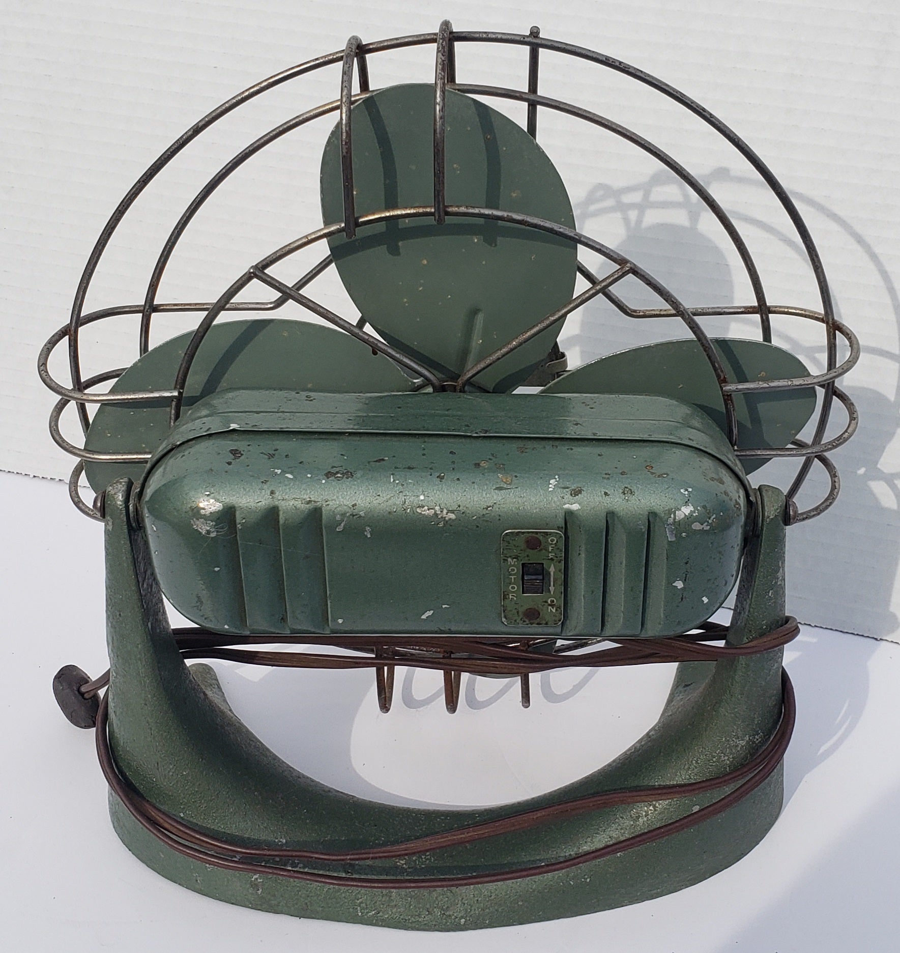 Sea-Breeze Metal Fan - Vintage