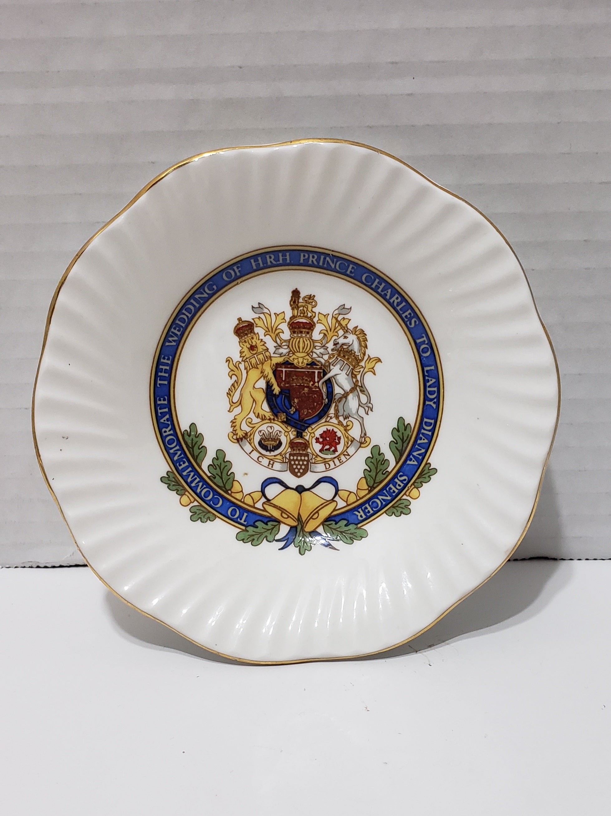 Prince Charles/Princess Diana Royal Wedding Commemorate Plate -  Vintage 1981 - 4.75