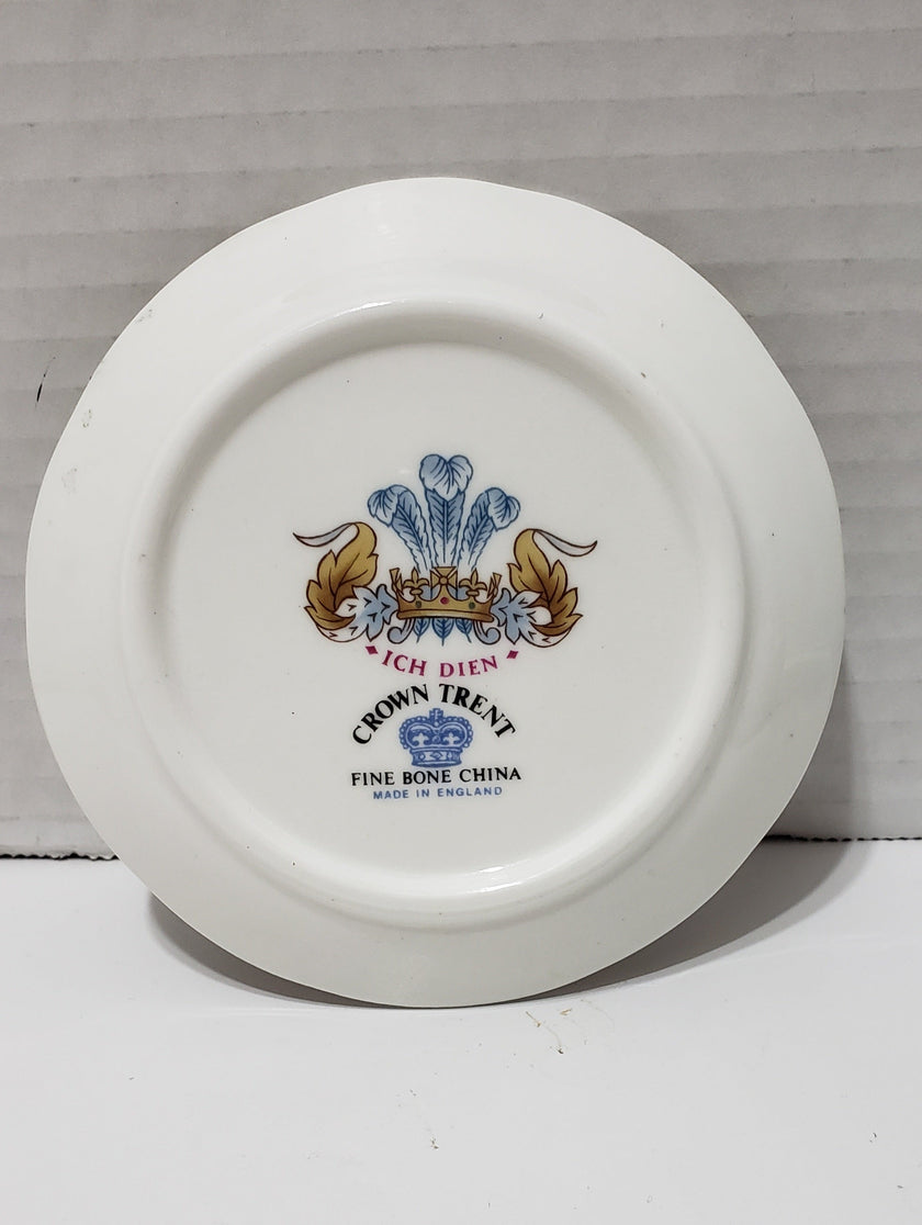 Prince Charles/Princess Diana Commemorate Plate - Vintage 1981 - 4