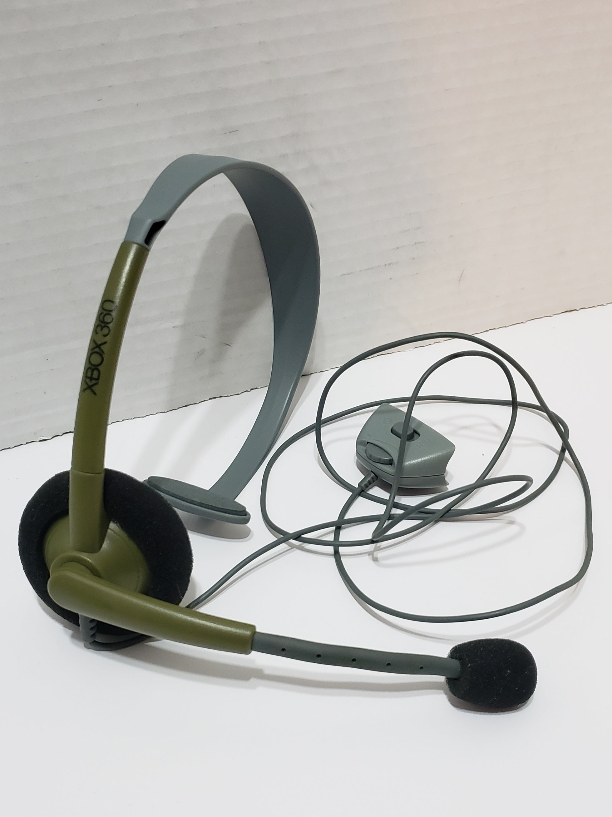 Xbox 360 Wired Headphones, From Halo Console - Green