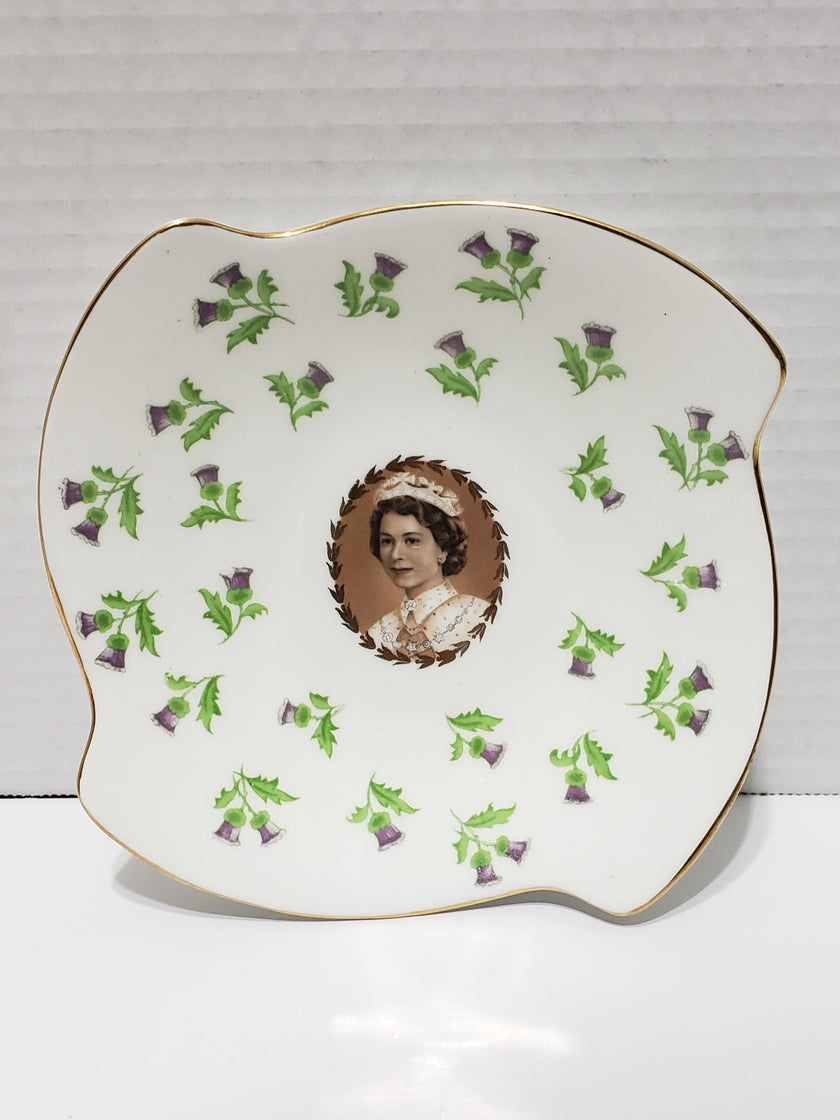 Queen Elizabeth II Commemorate Plate Visit To Canada In 1959 - 6