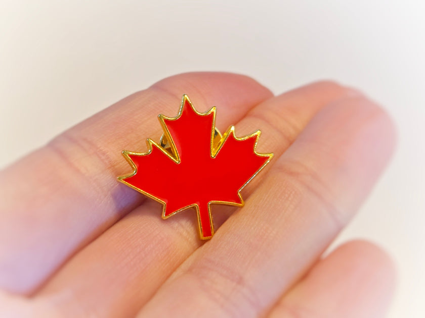 Canada Maple Leaf Pin