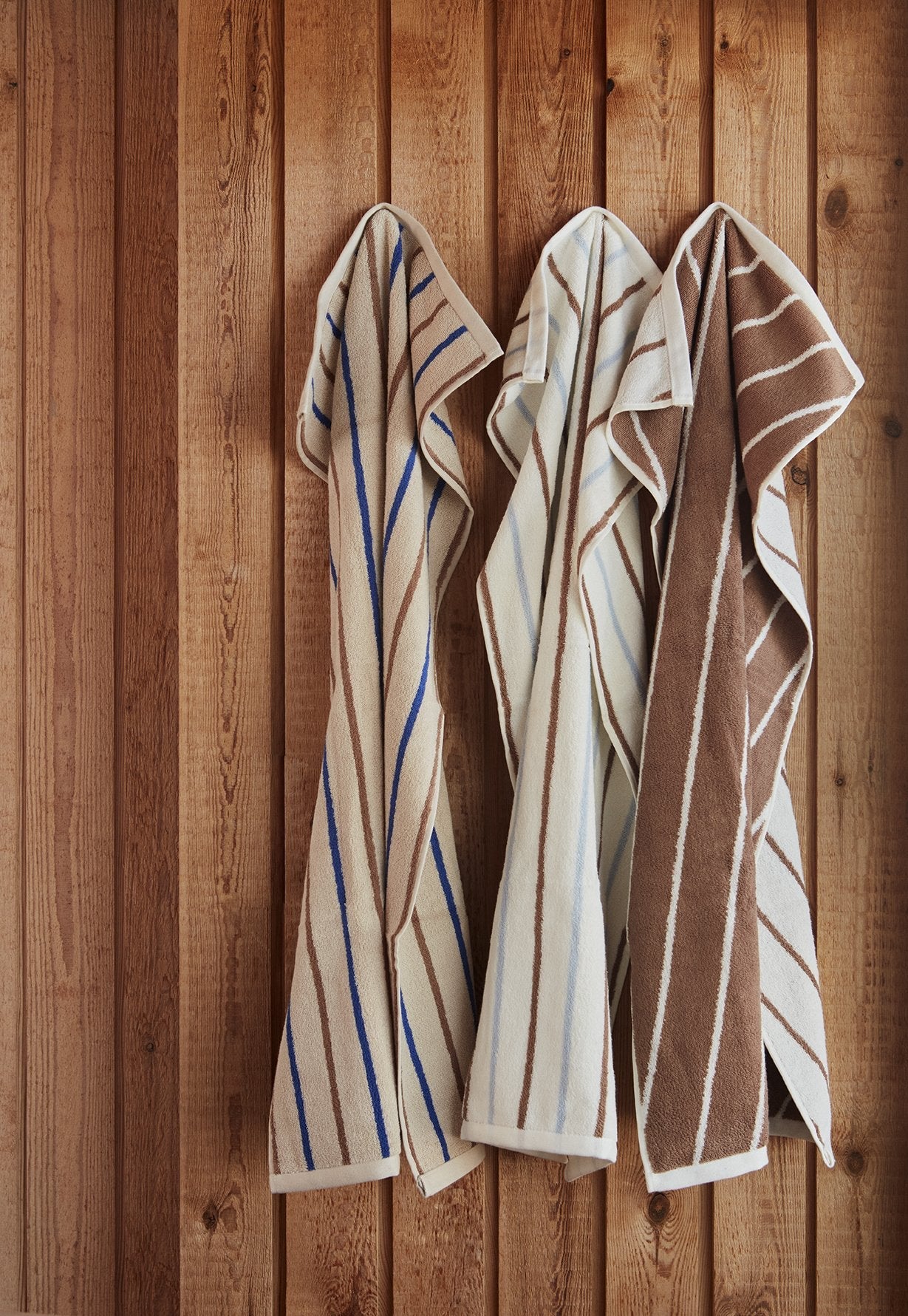 Raita Towel - 50x100 cm - Caramel / Ice Blue