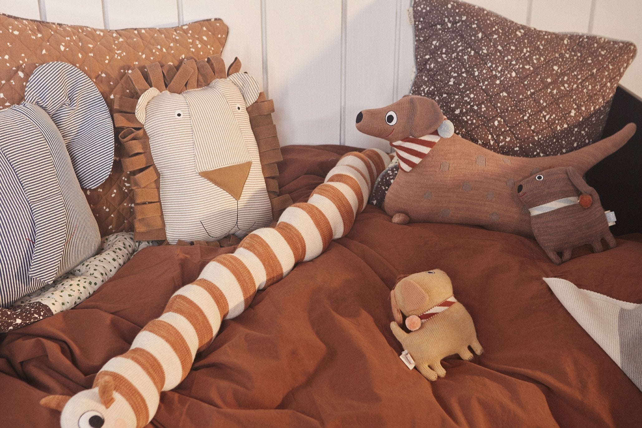Cushion Aya Quilted - Brown / Offwhite