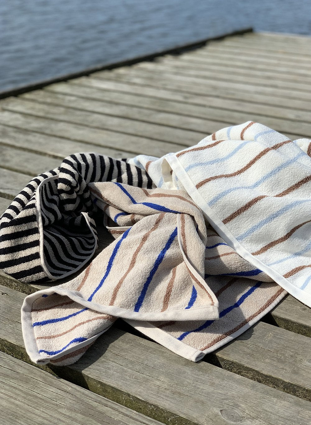 Raita Towel - 100x150 cm - Caramel / Optic Blue