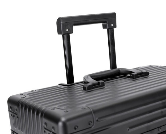Aluminum Spinner Suitcase, Silver, Black, Gun Gray & Titanium Gold, 18–25 Inches