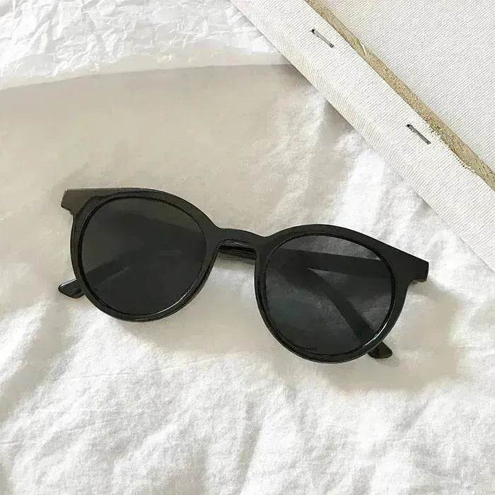 Unisex Round Frame Sunglasses – UV400 Vintage Style