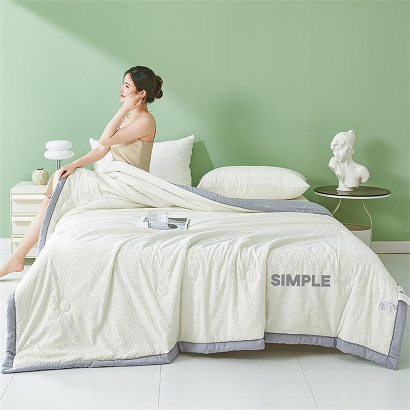 Air-conditioning Summer Cooling Duvet Class A Washable Summer