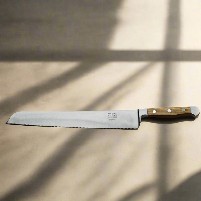 ALPHA OLIVE | Bread Knife Franz Dude 12.5 