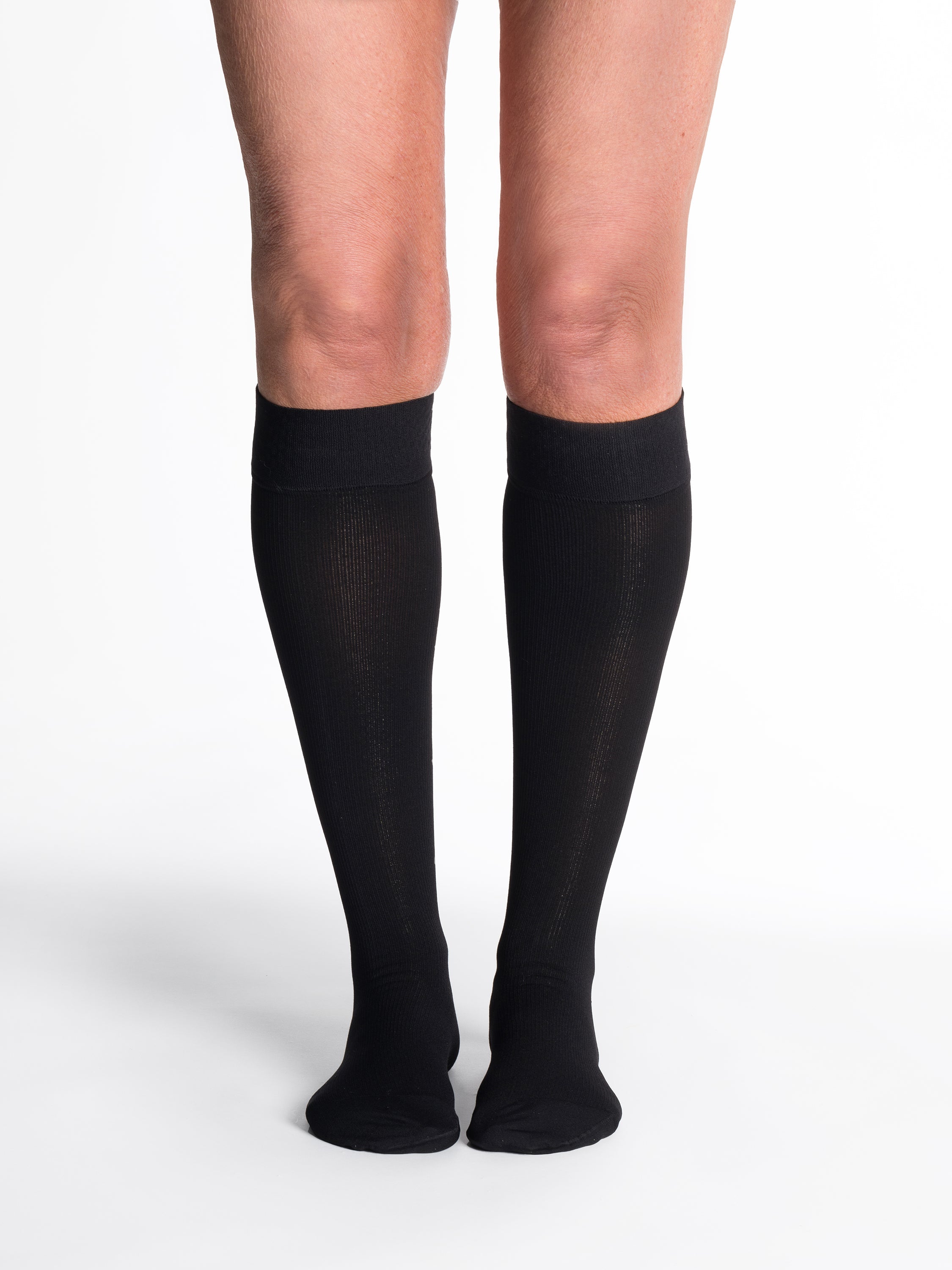 Sigvaris Women's Essential Cotton Calf with Grip-Top 30-40mmHg Women's Closed Toe