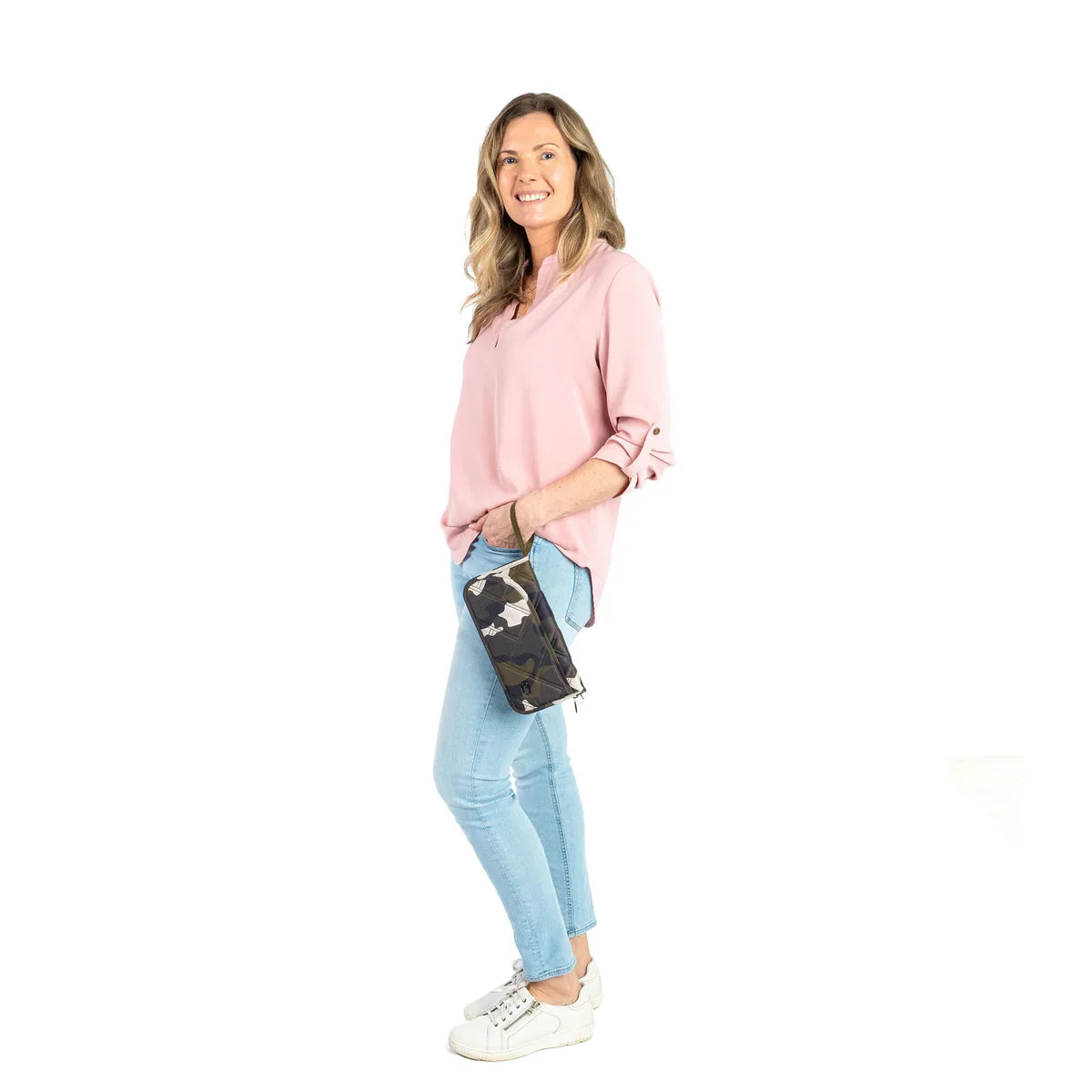 LUG - Legacy Collection Tango Travel RFID Wallet