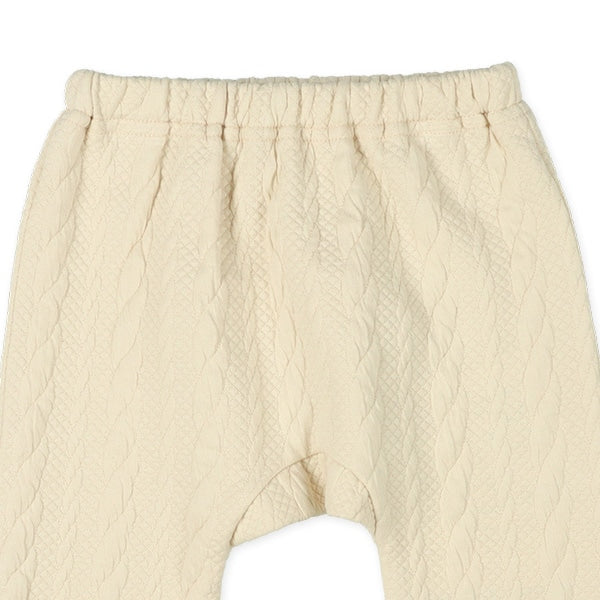 西松屋 ELFINDOLL ケーブルキルトモンキーパンツ 正規品